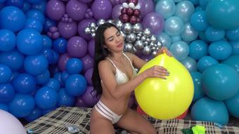 Latin Desires - Dani'S Colorful Balloon Popping Spectacle - 4K