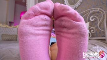 FEMDOMSQUAD Video Store - You Will Lick My Buffalo Sneakers, Socks An Feet ( Foot Fetish With Queen Marie Müller ) --- 4K Uhd Mp4