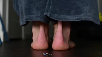Amateur soles giantess and footjobs - New Model! German Milf! Unaware Walkby Crush - Mp4