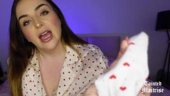 Tainted Maitrise - Clean My Sweaty Feet Pov