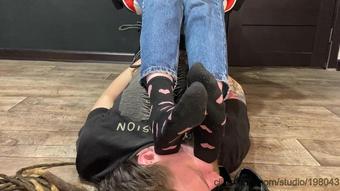 Yokai Goddess - Slave'S Face As A Footstool Under My Dirty Vans Sneakers, Socks And Sweaty Bare Feet