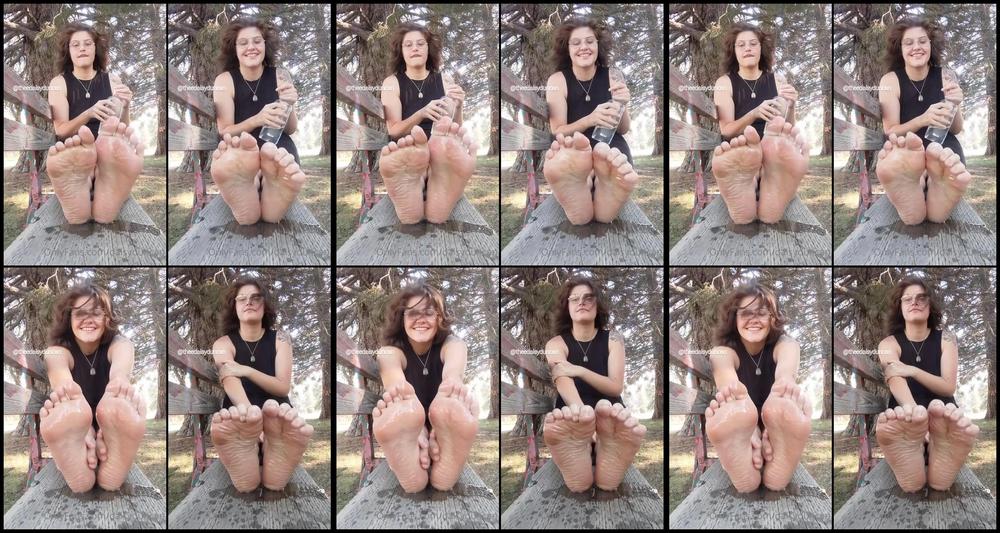 Daisyduncan 17 07 2021 2165993096 3 Minute Oily Soles Video In The Park