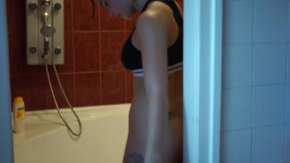 Miracuckold Sweaty Masturbation After Cardio Workout