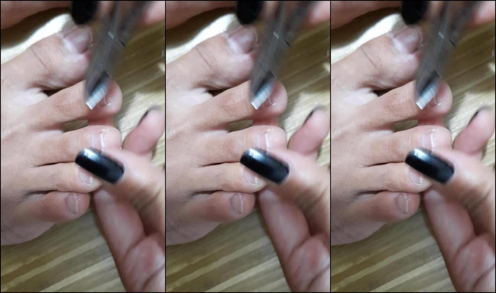 Creamberryfairy_-_Toenail_Clipper_-_Manyvids