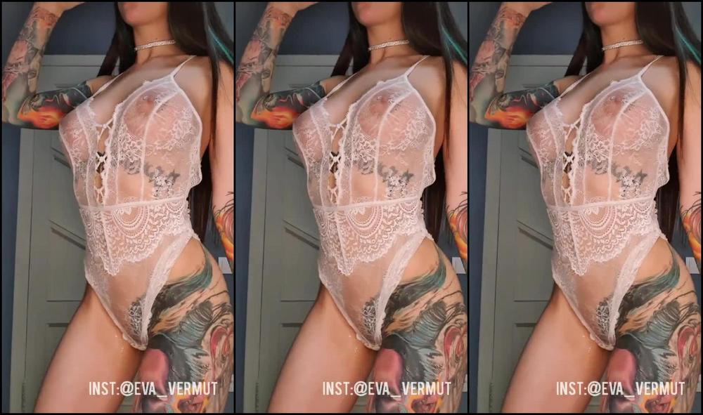 013 Wet Baby_Careful Girl_1080P