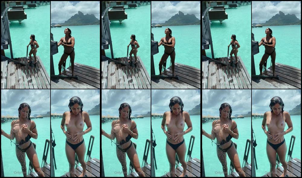 Aspenrae 17 12 2020 1464405021 Living The Best Mermaid Life I Can Outdoor Showers Will Always Be One Of M
