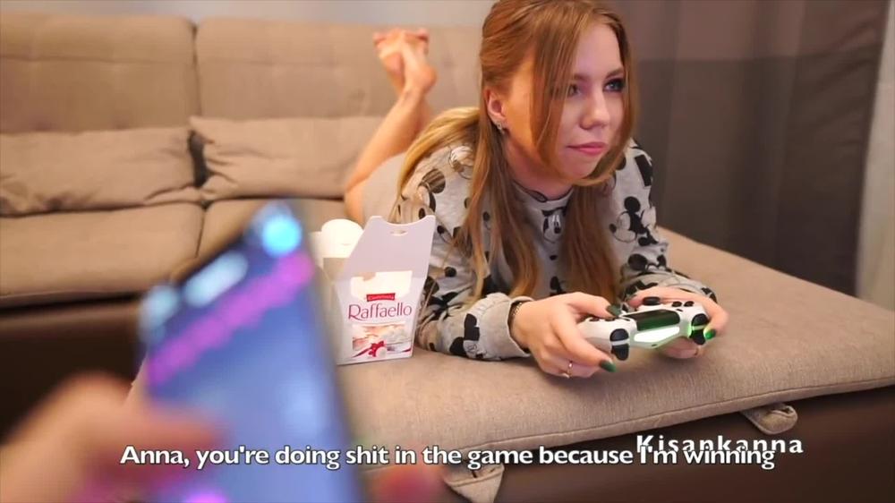 Kisankanna1 - I Played The Console Got An Orgasmsuck