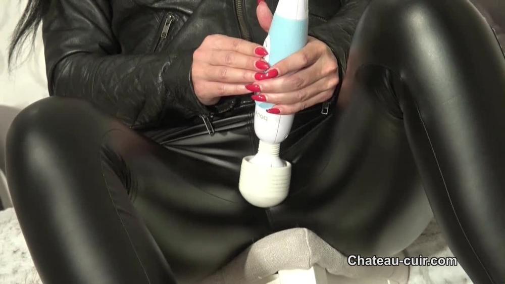 Double_Cum_For_My_Leather_Leggings