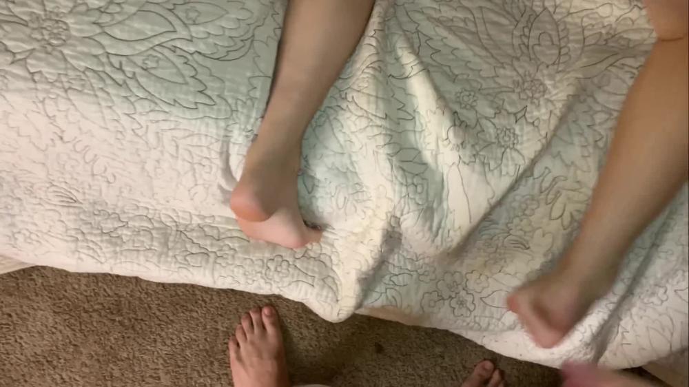 023 Sexy 18 Y⁄O Stephanie Vixen Gets So Wet... Creampie_Crybabyxxx_1080P