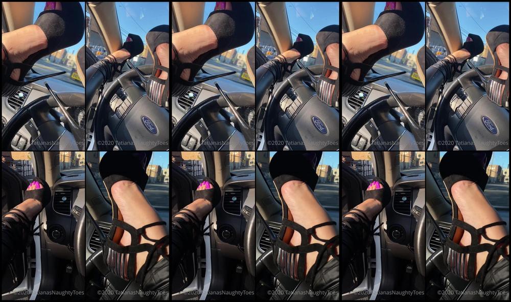 Tatianasnaughtytoes 18 09 2020 912171710 New 2020 09 18 Purple Pedicure Shiny Leggings In My Car Showing Off My Black 7 Inch H
