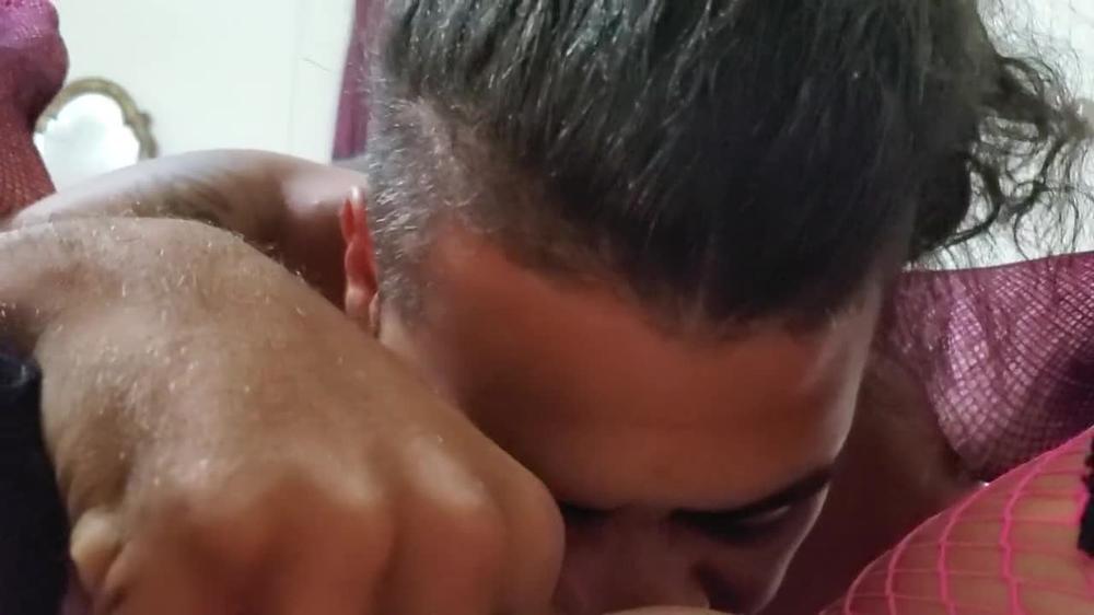 Her POV Extreme Pussy Eating 101