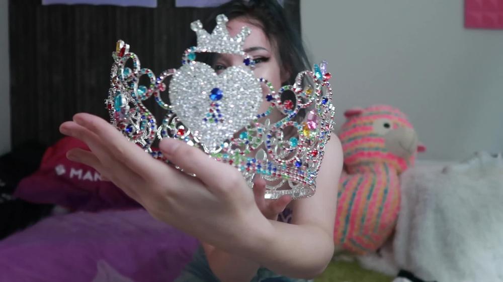 Katilingus Manyvids Crown Unboxing  Try On Eee