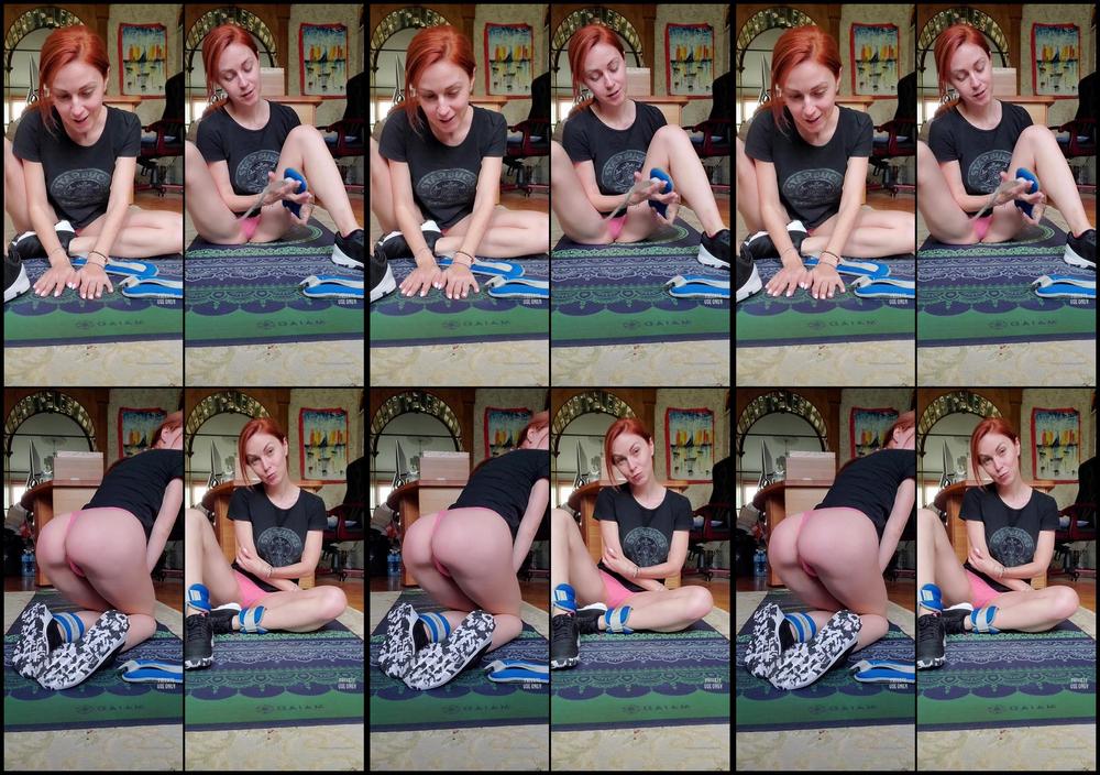 Eva Miller13 20 04 2020 247201121 Home Workout P S Don X27 T Look At The Mess All Around I Am Moving So This Is