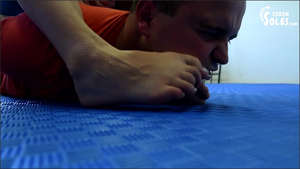 Wrestling Foot Domination And Humiliation Footdom Mixed Fight Victory Pose Trampling Sexy Feet 1080P