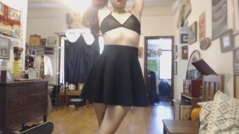 Lexdollface Alt J Strip Tease