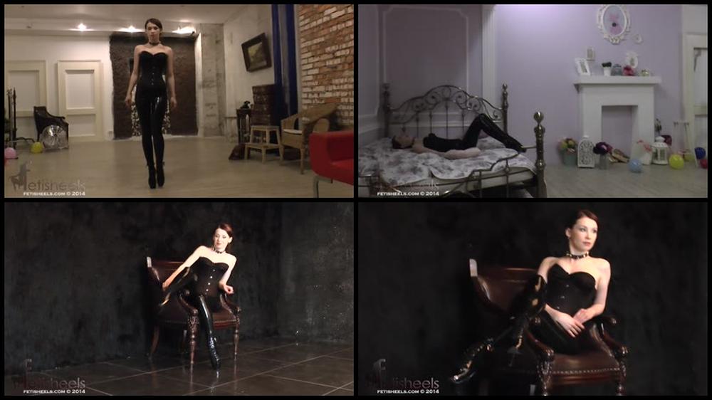10 Dark   Glossy Backstage