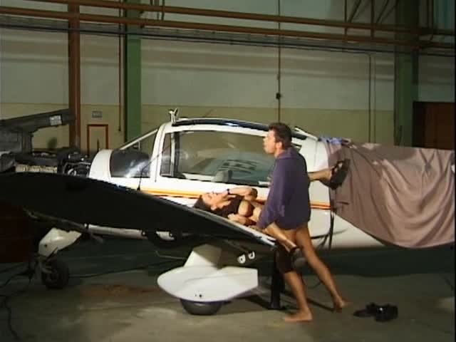 Flugverkehr - Rundflug Durch Die Fotzenlöcher - Die Super-Crew