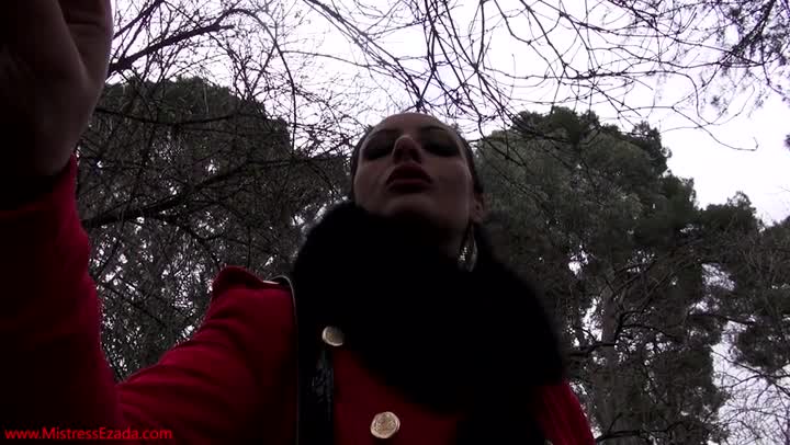 Ezada Sinn - Human Ashtray For A Beautiful Stranger
