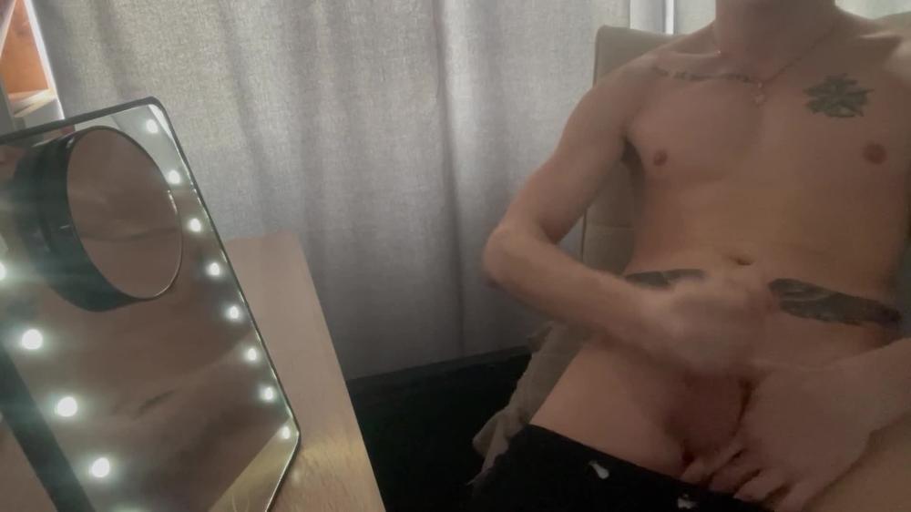 Morning handjob and cum instead of breakfast