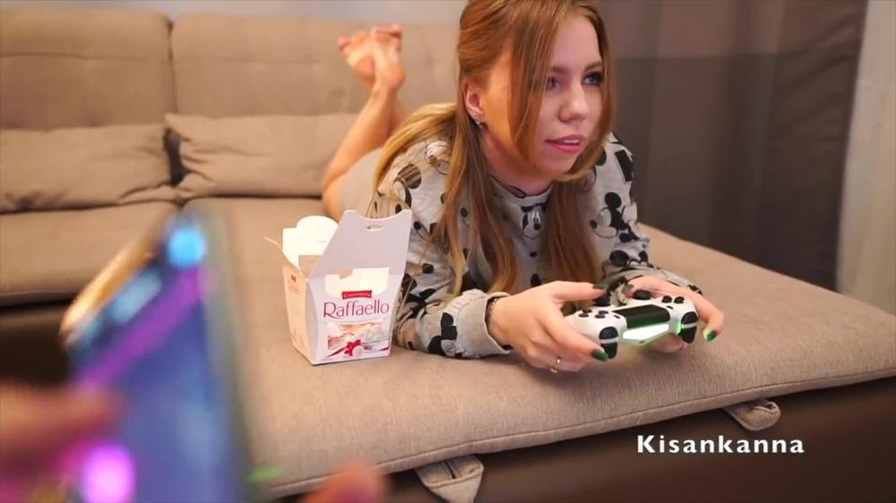 Teen Get Orgasm From Lovense, Then She Gets Fucked In The Mouth