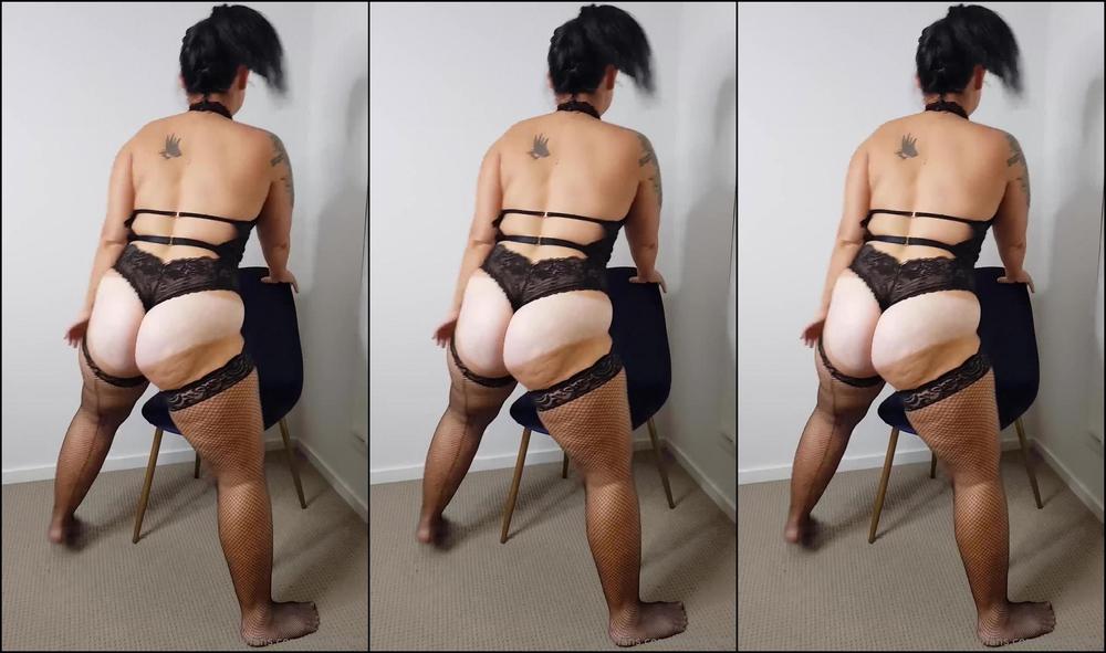 Mandy Lee 2019 32069593 Game Thrones Whoa