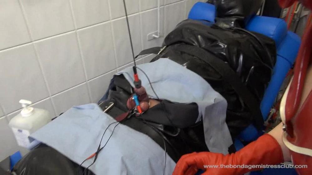 Rubber-Clinic-Smooth-And-Shiny-Set-Of-Balls-Cont