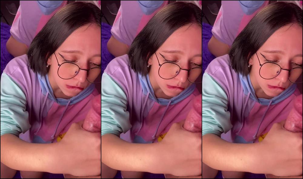 Nerd Girl In Glasses Suck My Dick After Classes
