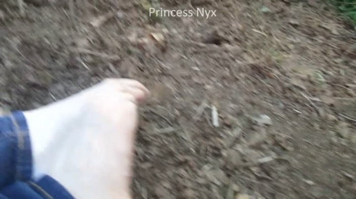 Nym Fleurette Queen Nyx Worshiping My Dirty Feet