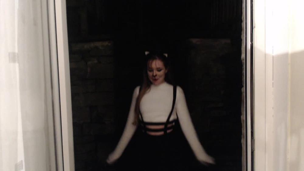 19-11-01_8346541_Happy_Halloween_Guys_Xxx_1280X720