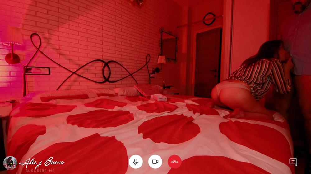 Oops I forgot to turn off Skype while fucking the pizza delivery guy