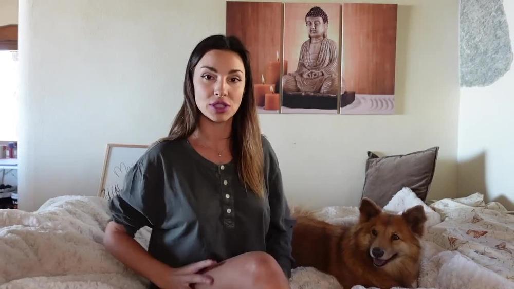 Masturbation Tutorial for GIRLS - step-by-step instruction with Roxy Fox