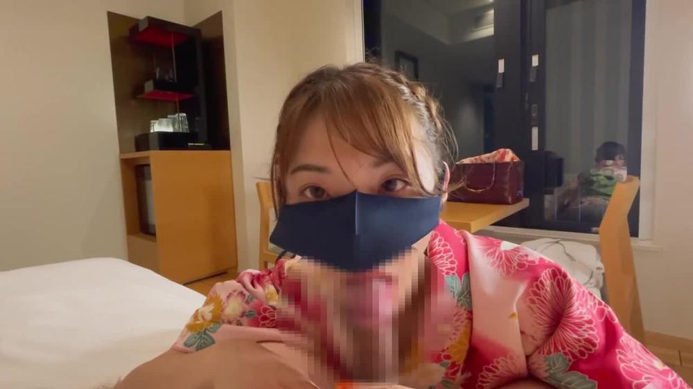 着物姿の女子大生と京都でとびっこいたずらデート！着物を着たまま中出しハメ撮りSEX ♡RYO&YUU♡素人カップル/歳の差/10代/美少女/スタイル抜群/パイパン/スマホ撮影/リアル/KIMONO