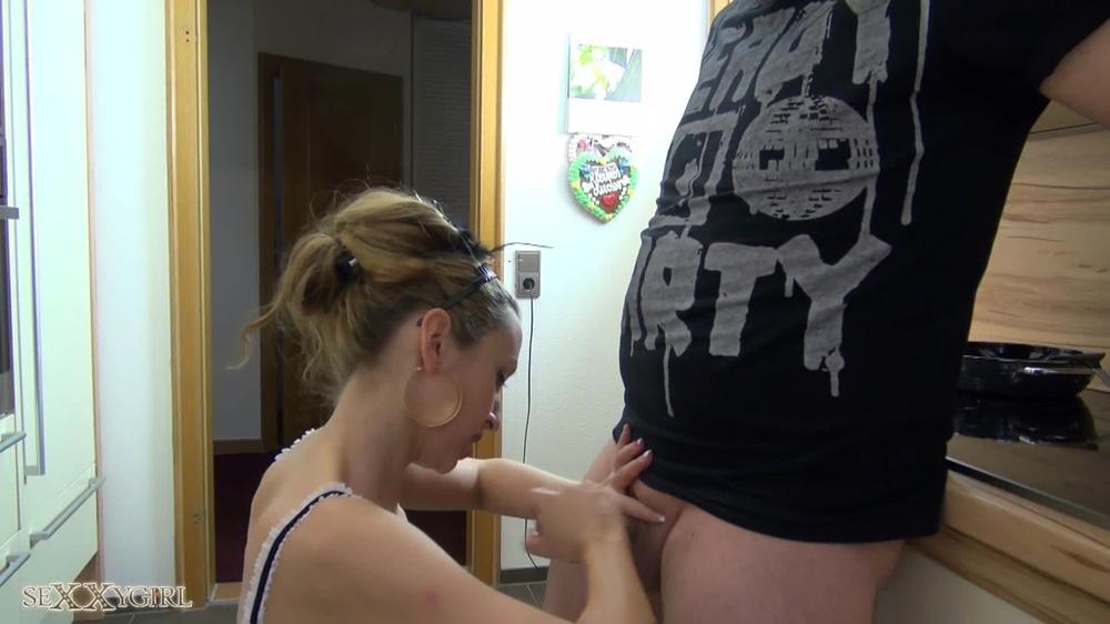 Sexxygirl - Kontrollverlust Beim Blowjob!