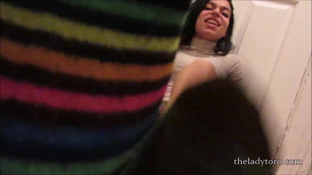 Ladytoro Making You Jerk To My Smelly Socks Manyvids