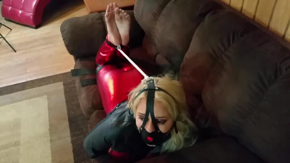 Katiestrait2