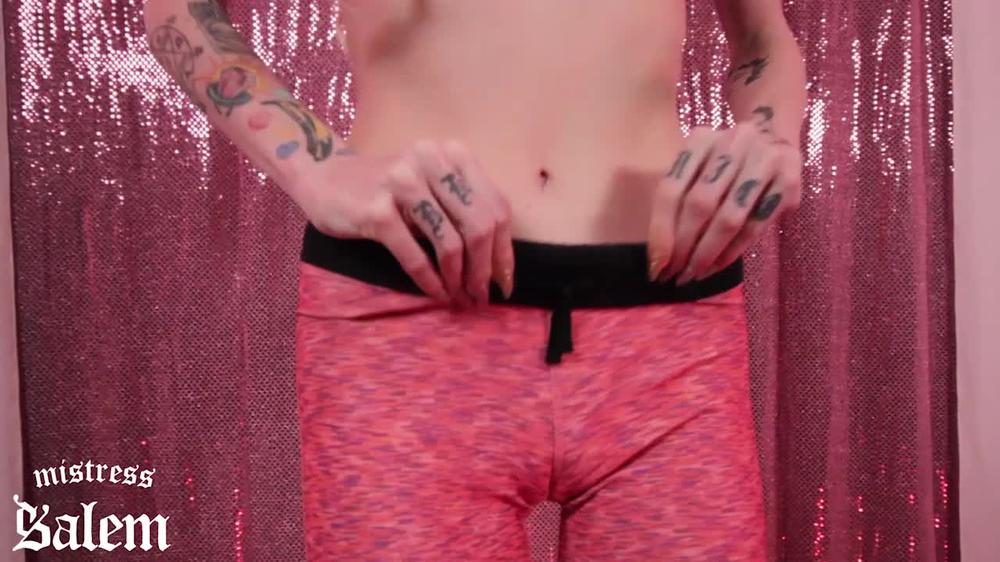 Mistress Salem Bewitched By Powerful Pussy