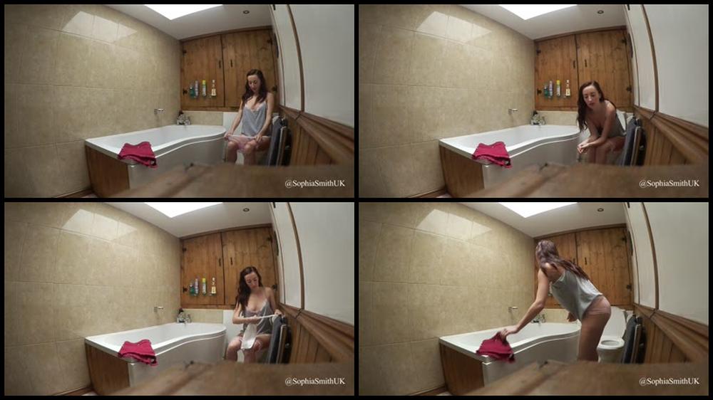 Sophia Smith Downblouse Pee 2017 01 20