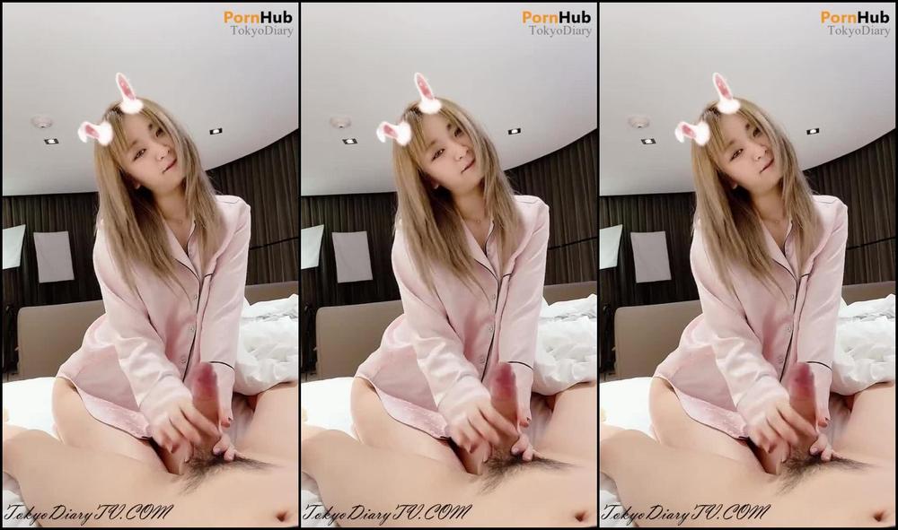 Naughty Bunny's Surprise Morning Creampie - TokyoDiary