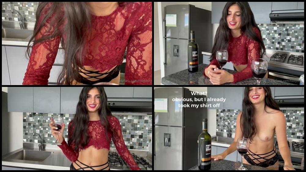 Hollyshit 06 07 2021 2154475696 Estoy Con Una Amiga En La Cocina Y La Hago Hacerme Preguntas Traviesas Como La Verdad Y Me