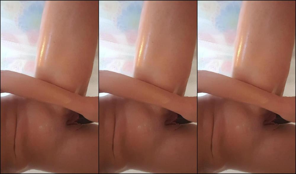 Hotwife801 2017 5052895 Having Fun Playing With Dildo