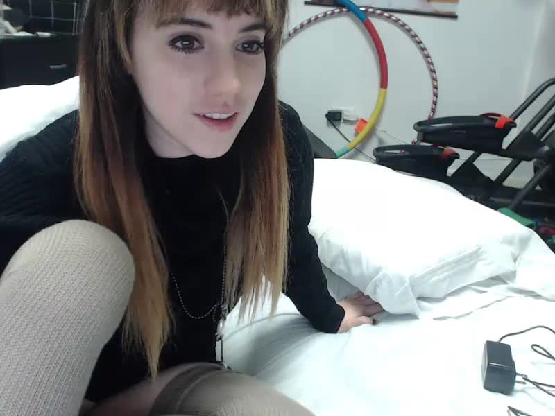 Lana_Rain_(2014-12-25_20-41-39)