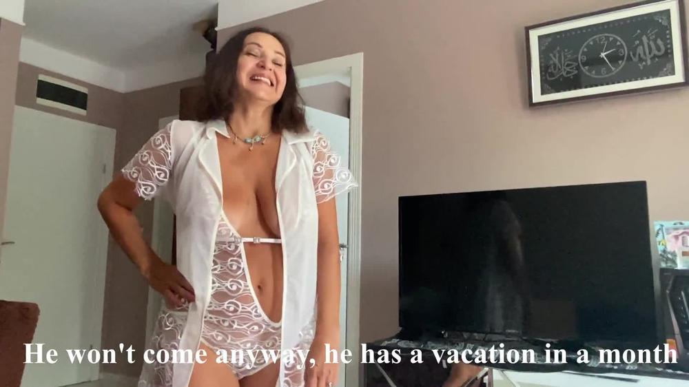 Stormy and best sex with a stepmom after viewing her intimate photos on a laptop
