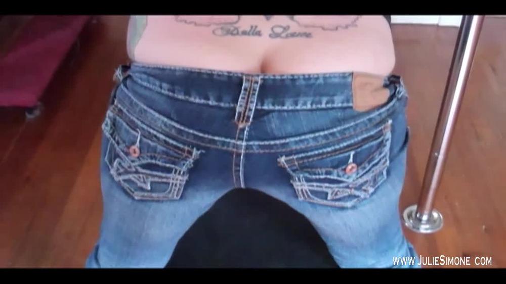 Bella-Jeans-Fetish