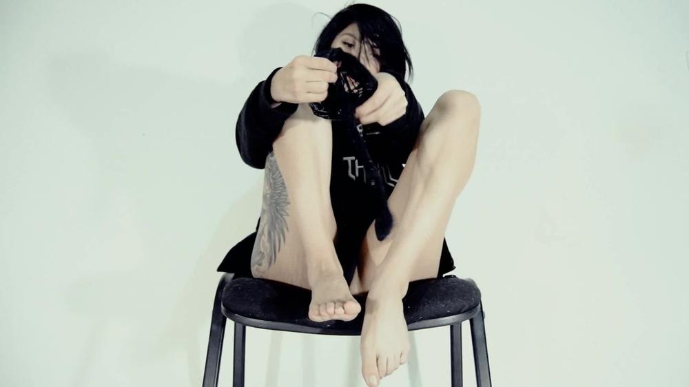 13 - Foot Fetish Taking On My Stockings