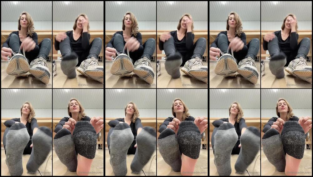 Elevatedmaven 05 07 2021 2154800829 Ever Wanted To Get A Whiff Of My Soles After A Long Day Honestly The Scent Even Caught M