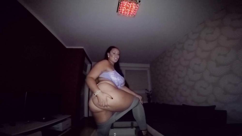[Manyvids]Anastasia-Lux_Night-Time-Tease-2018-02-13