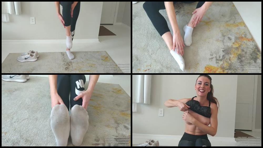 Vieramayxxx   You Smell My Dirty Socks   Jerk Off  Joi   Manyvids