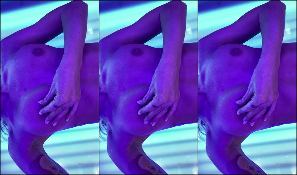 Selenarainxoxo 2019 12785630 Getting Some