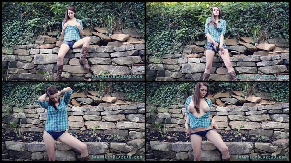 Brantleyblaze Country Fingering