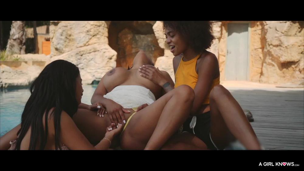 [Agirlknows] Step Sister Therapy 14.09.2018.1080P